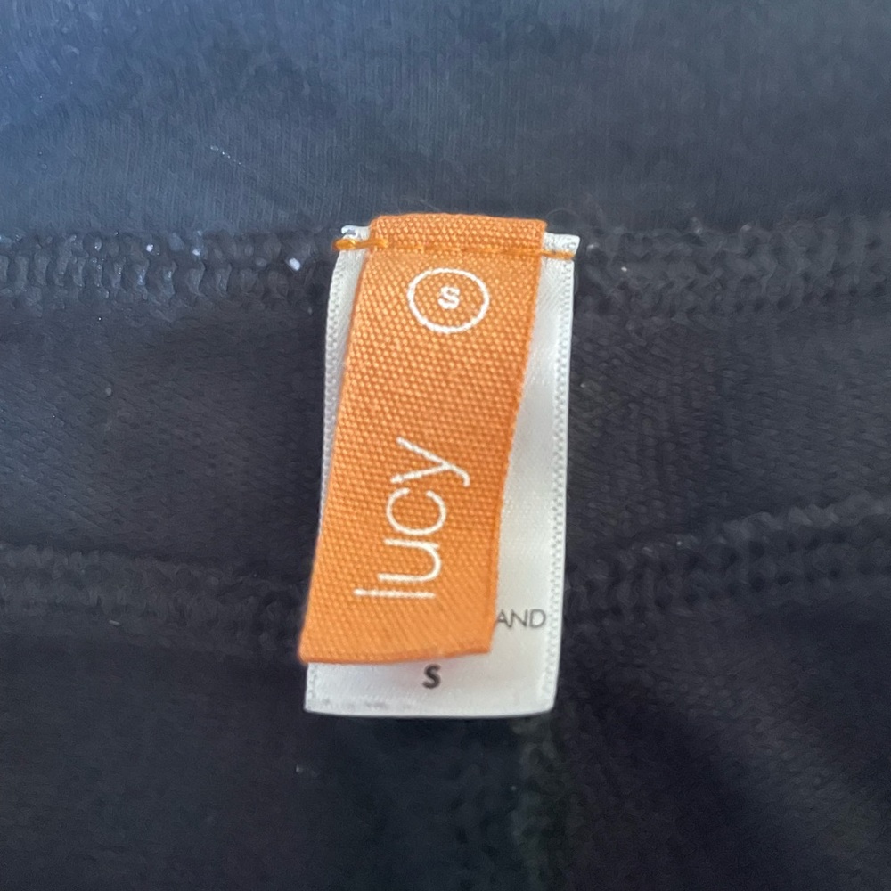 Lucy - Black Shorts for Women